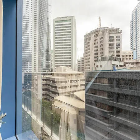 Csuites At Two Central Residences